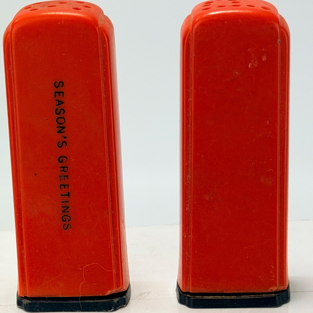 Vintage 1950's Phillips 66 and Flite Fuel Miniature Gas Pump Salt Pepper Shakers - Picture 7 of 10